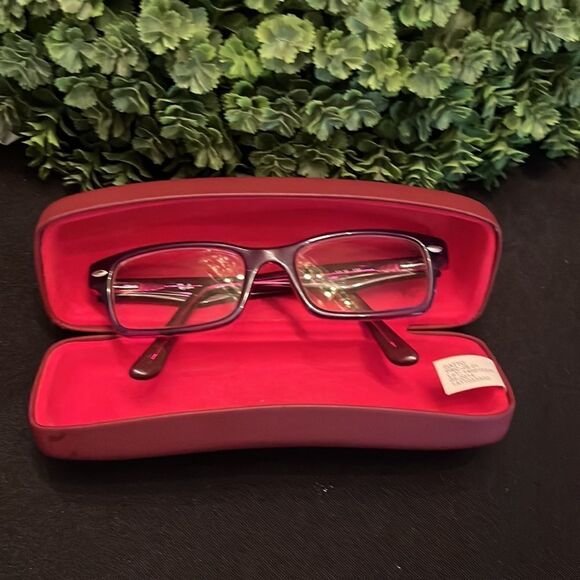 Ray Ban Kids Glasses Frame and Case Euc - Picture 3 of 12